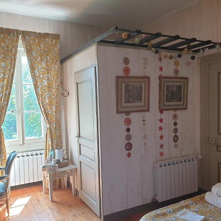 Chateau De Saint Bonnet Les Oules エクステリア 写真