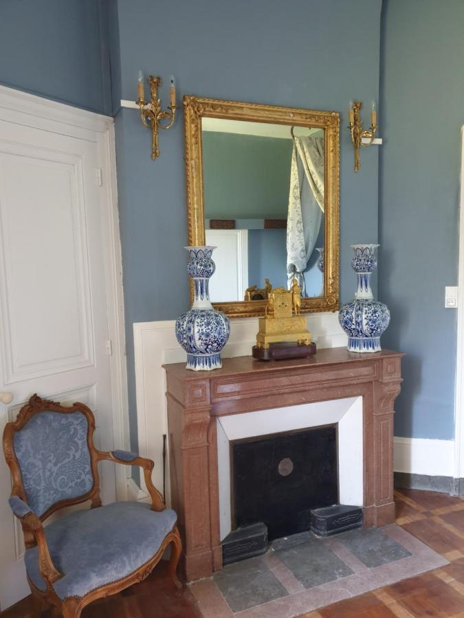 Chateau De Saint Bonnet Les Oules エクステリア 写真