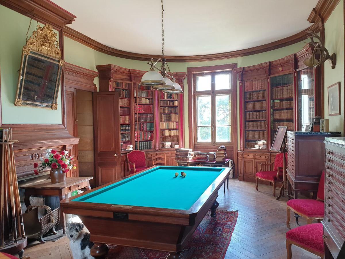 Chateau De Saint Bonnet Les Oules エクステリア 写真