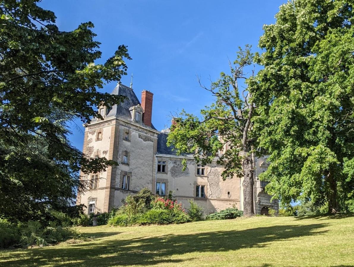 Chateau De Saint Bonnet Les Oules エクステリア 写真